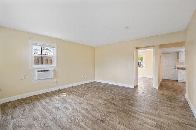 Photo - 5409 N Flagler Dr