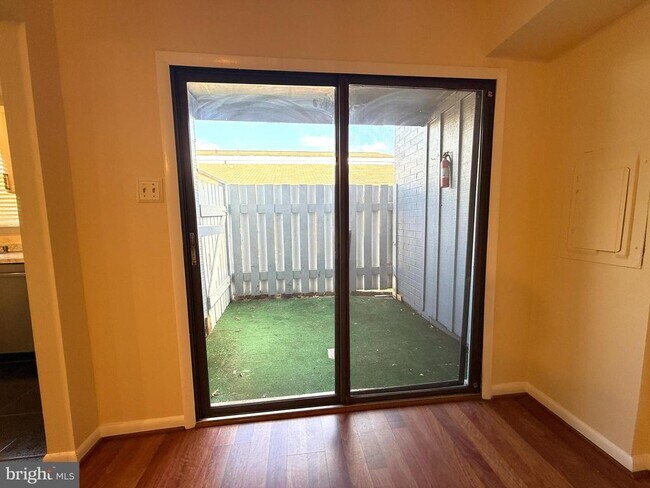 Photo - 8684 Inyo Pl