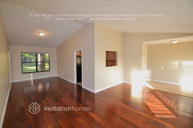 14369 Blackberry Dr