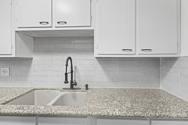 7120 Hooker St Unit 205