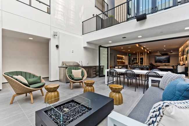 Salón spa - Co/relate West Adams (Shared Apartments)