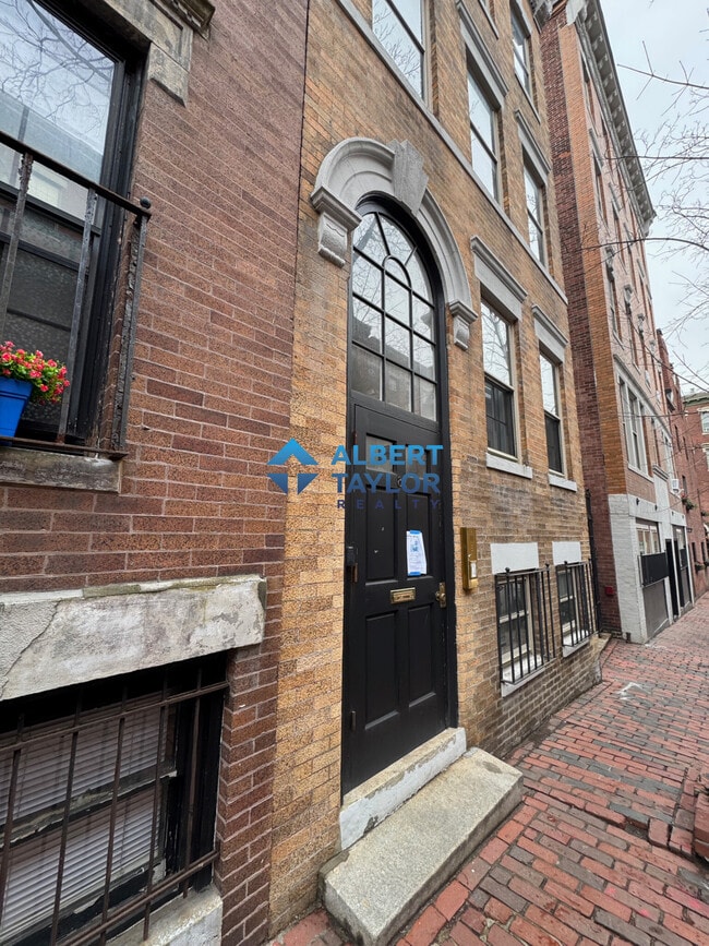 Photo - 82 Phillips St Unit 82