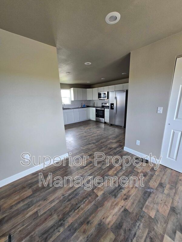 Photo - 3656 Interstate 80 Service Rd