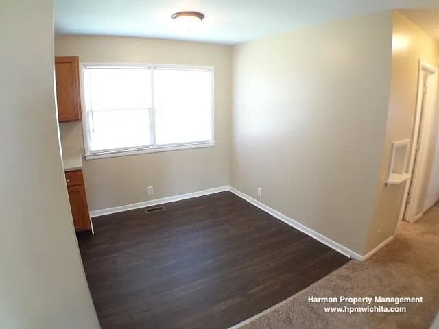 Photo - 4516 S Elizabeth Ave