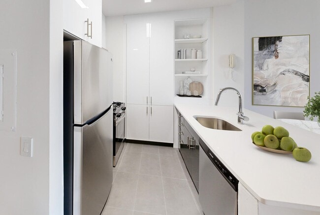 10 Hanover Square