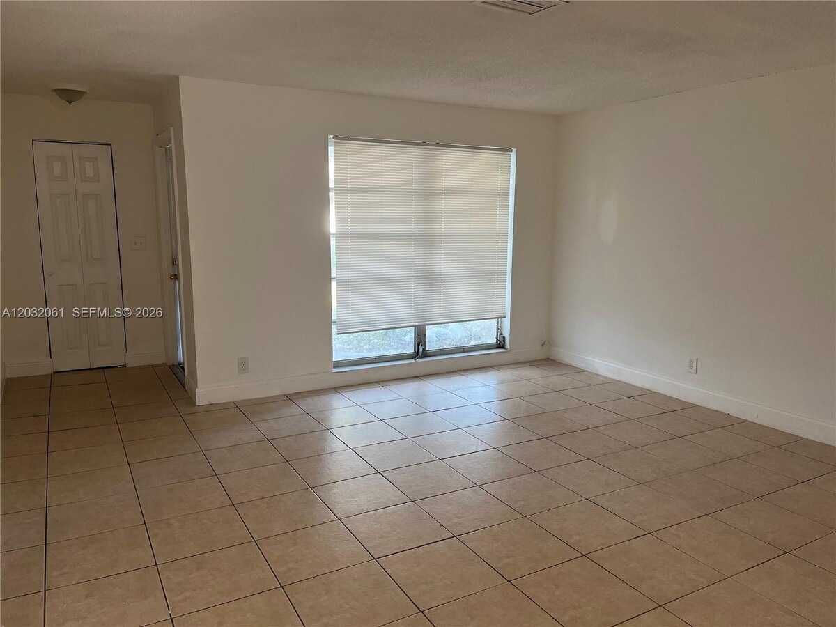 Photo - 5894 NW 20th St Unit 5894