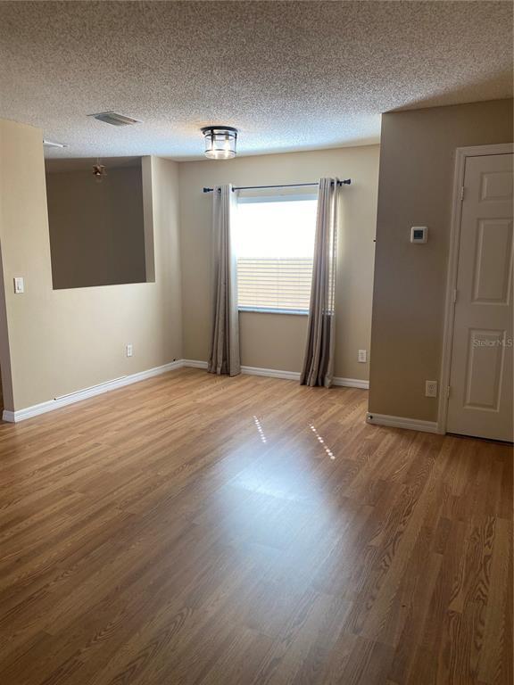 Photo - 4142 Winding River Way