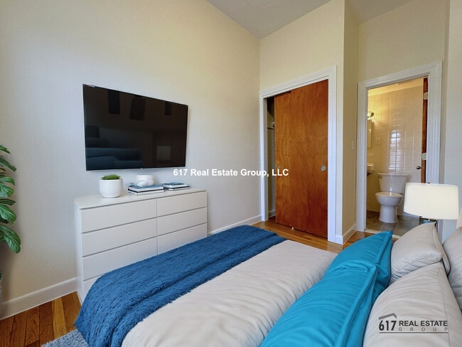 Photo - 172 N Beacon St Unit 12