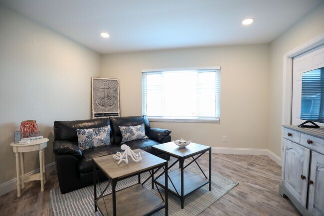 Photo - 480 129th Ave E Unit 2: 1/1