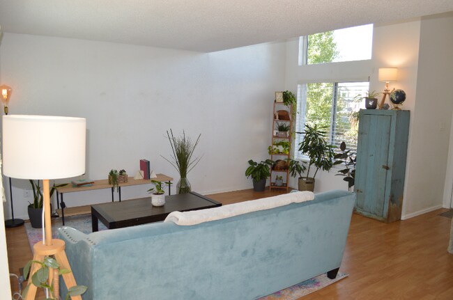 Photo - 11332 Benton Ct