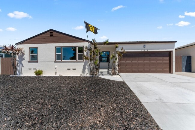Nicely Remodeled 3 Bed 2 Bath in West Chul... - Nicely Remodeled 3 Bed 2 Bath in West Chul...