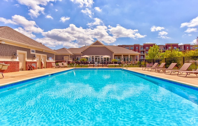 Building Photo - The Residences of Orland Park Crossing Rental