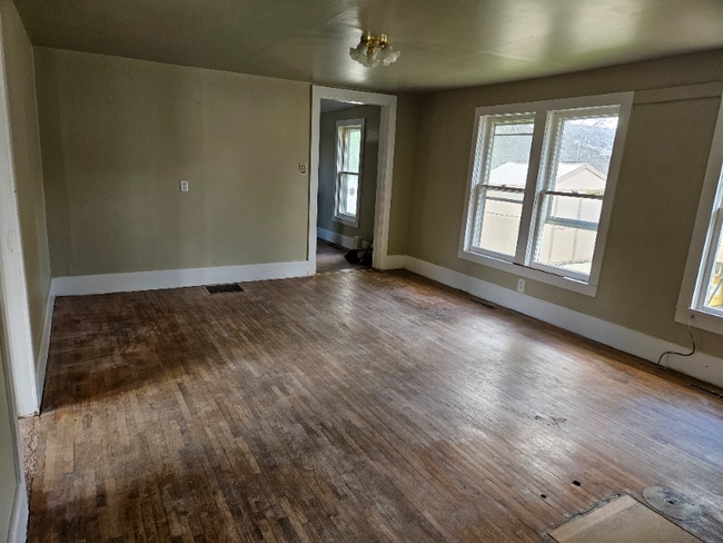 Photo - 1011 S Cottage Grove