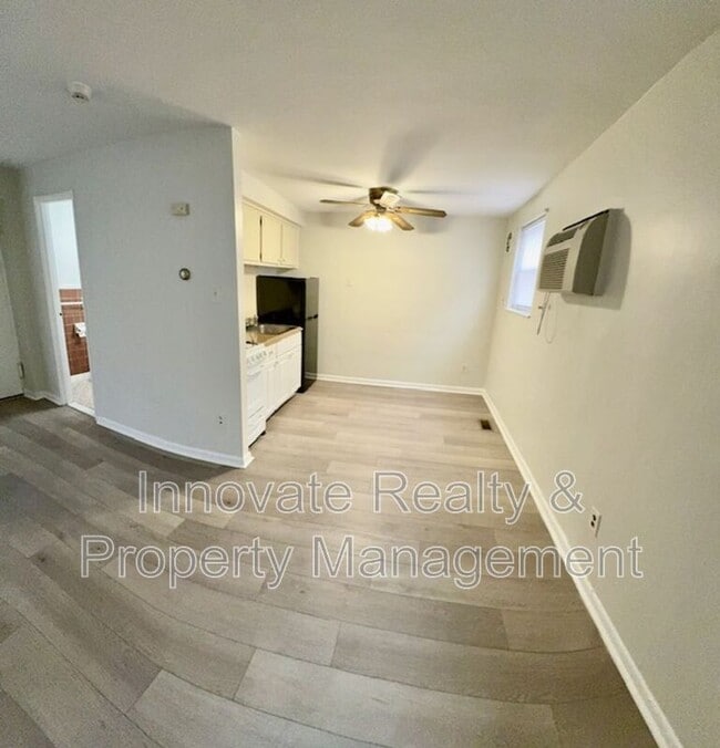 Photo - 9513 Hoff St