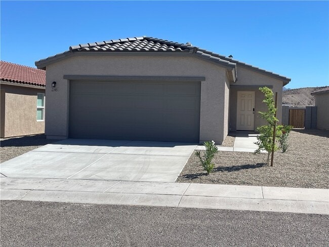 Building Photo - 2345 Tapatio Dr Rental