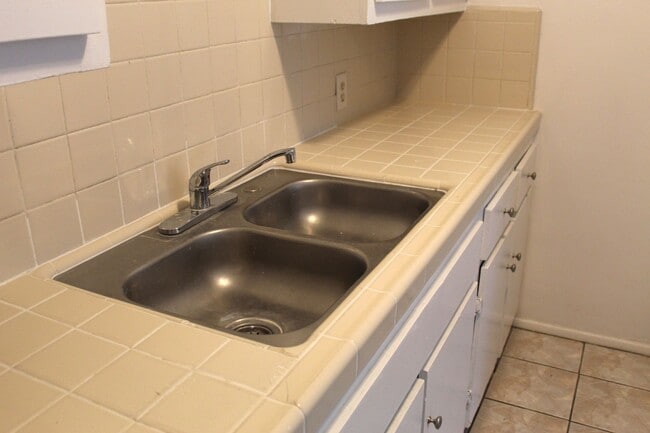 Photo - Cute Home for Rent South Bakersfield Cul De Sac