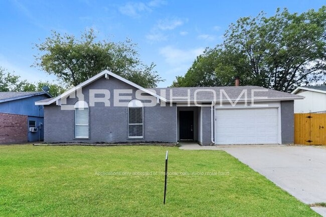 Building Photo - 2133 Sheriff Dr