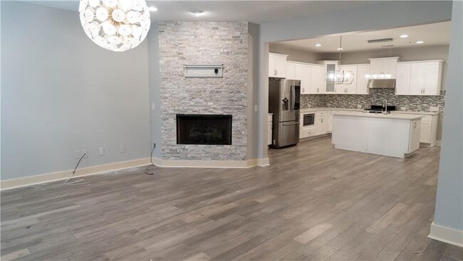 Photo - 6146 Holly Pk Ln SE