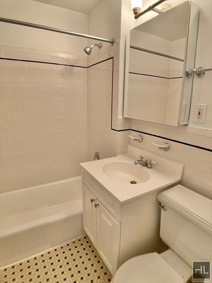 Photo - EAST 84 STREET Unit 6M