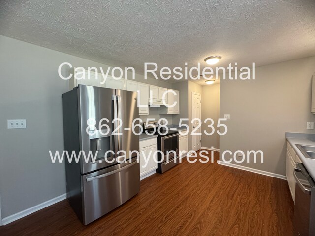 Photo - 118 Bayou Ct