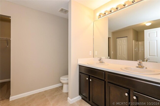 Photo - 797 SW Hillsboro Cir