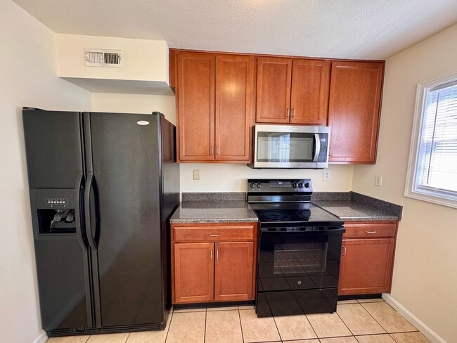 Photo - 44 Blakely Court