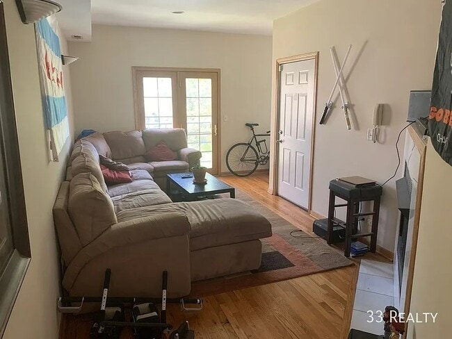 Photo - Top Floor Duplex Up, 3bd/2bth with Two Private Decks, Avail 7/1 Unit 2