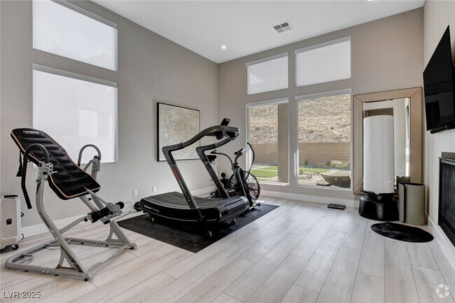 Building Photo - 5289 Feathertop Dr Rental