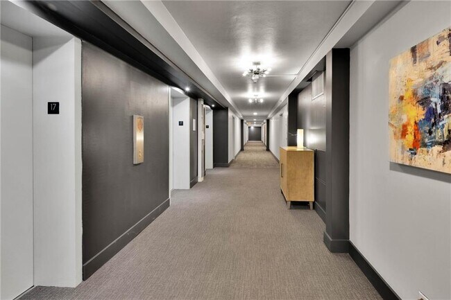 Photo - 620 Peachtree St NE Unit 1709