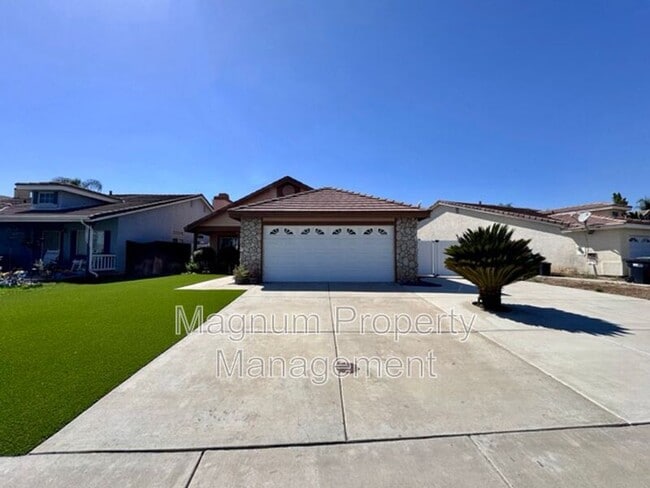 Photo - 27081 School Park Dr
