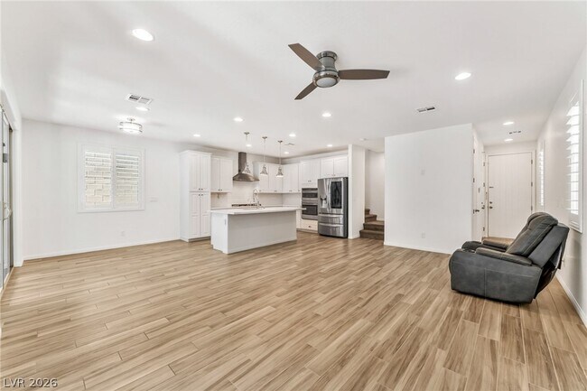 Photo - 877 Ariel Heights Ave