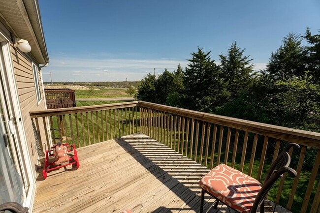 Photo - 1109 Newfoundland Dr