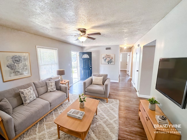 Photo - 9009 Yarmouth Dr