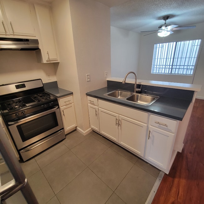 Photo - 5011 Monte Vista St Unidad 304