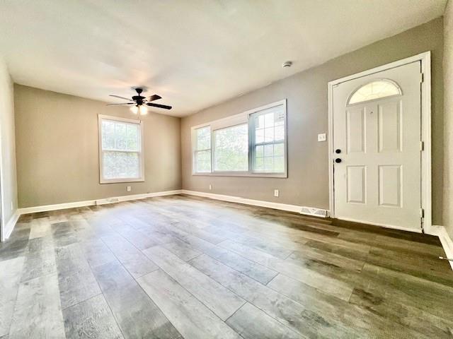 Photo - 511 Emily Pl NW