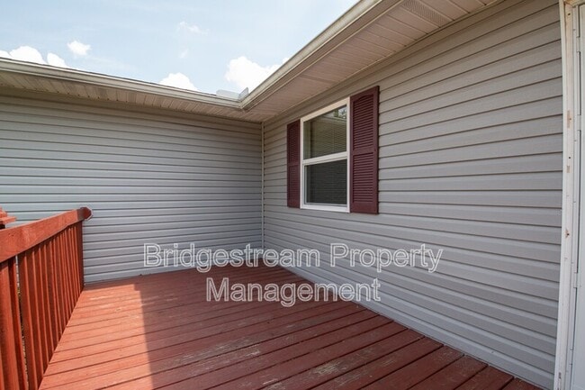 Photo - 340 Walnut St