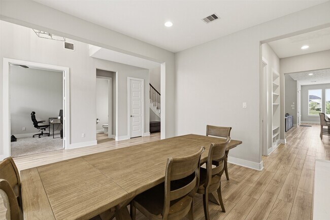 417 Ripple Edge Ct