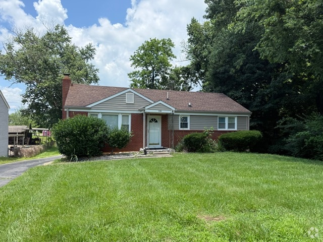 Building Photo - 230 Clearview Dr Rental