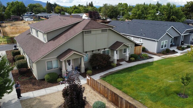 171 Mellecker Way Unit A