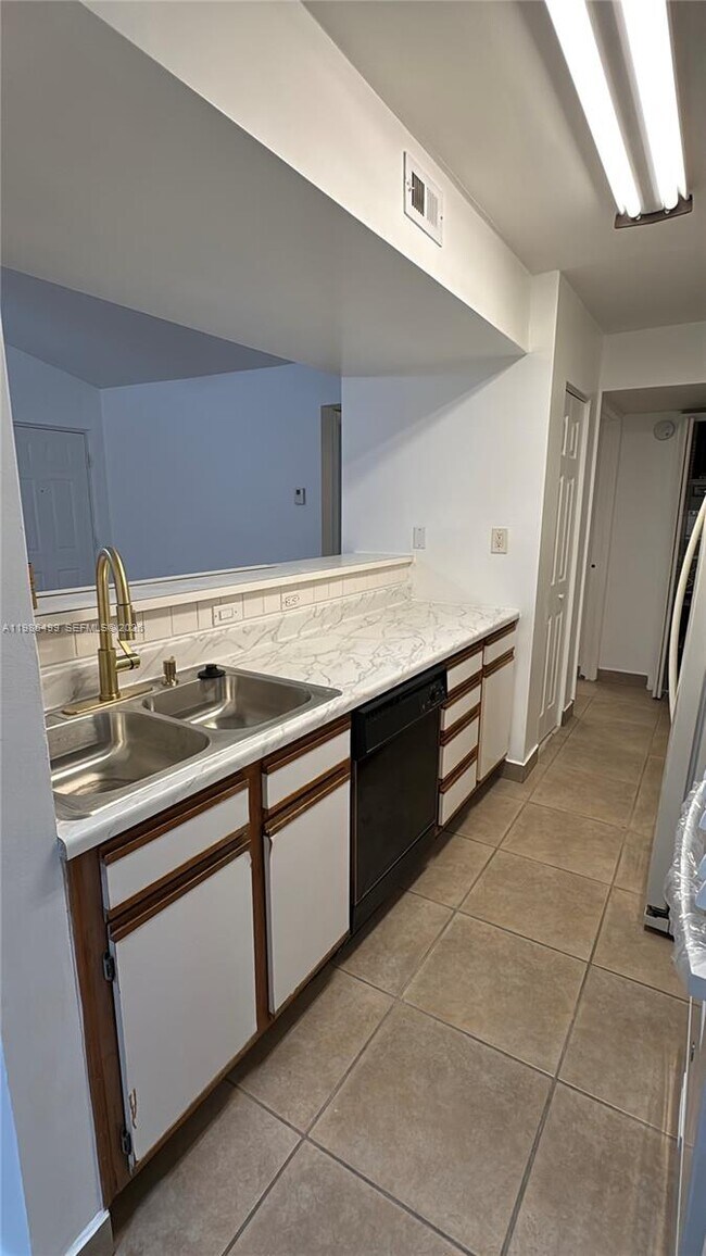 Photo - 15320 SW 106th Terrace Unit 1118