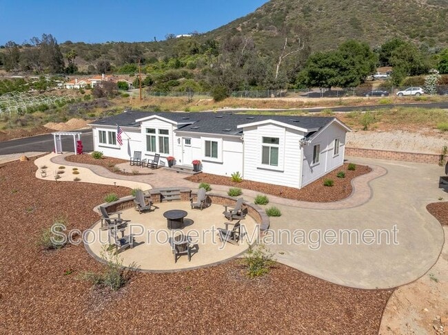 Photo - 471 Stewart Canyon Rd