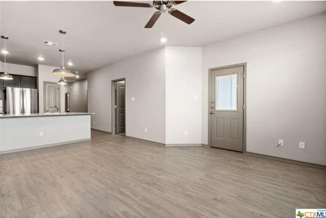 Photo - 3 Bedroom / 2 Bathroom Townhome – Copperas Cove - Coming Soon