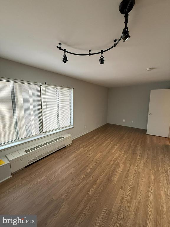 Photo - 3100 S Manchester St Unidad 333