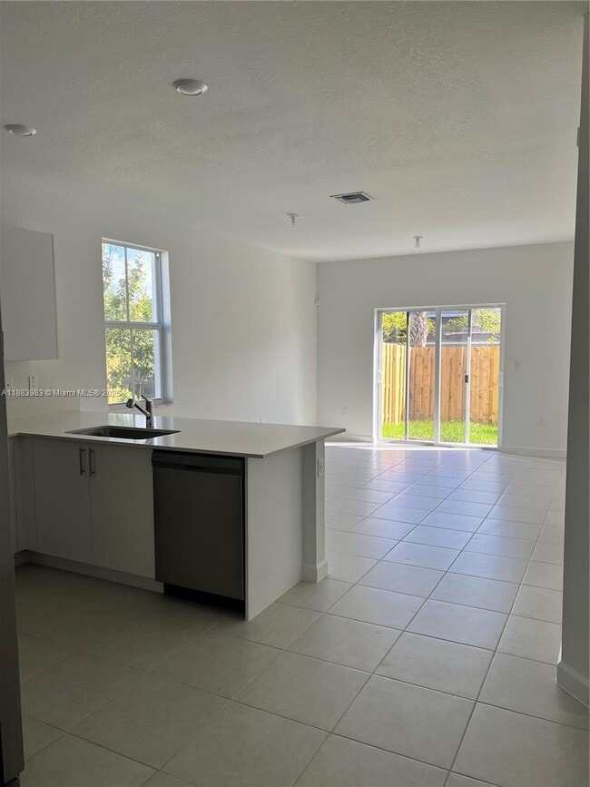 Photo - 4619 NW 118th Ave