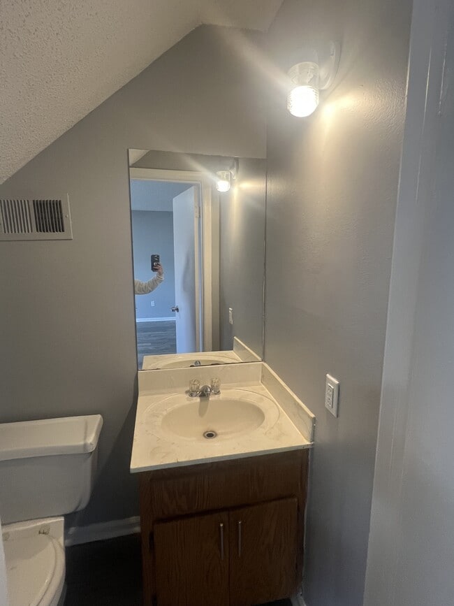 Photo - 271 Adkins Cir