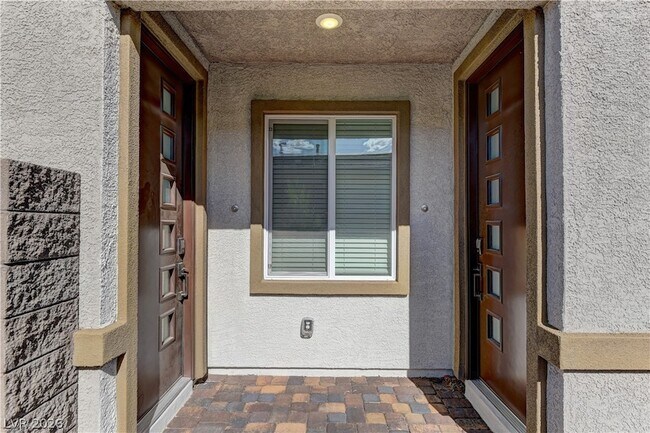 222 Palisade Fls Ave