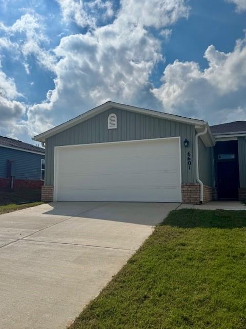 Photo - 6601 NW Gregory St