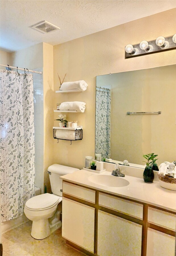 Photo - 5329 Tallowpine Terrace