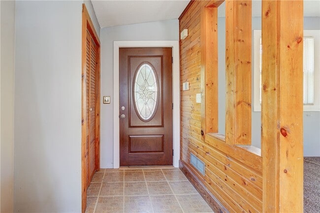 Photo - 304 Zuber Rd