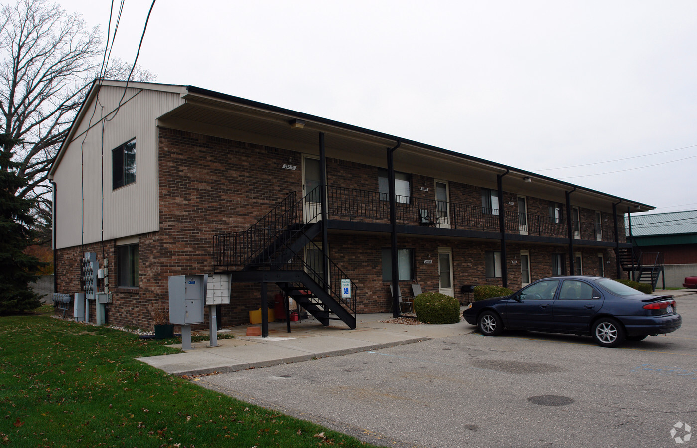 Common Manor - Common Manor Apartment